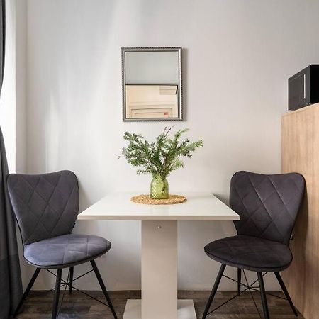 Chic Studio By City Center By Hm Vienna Esterno foto
