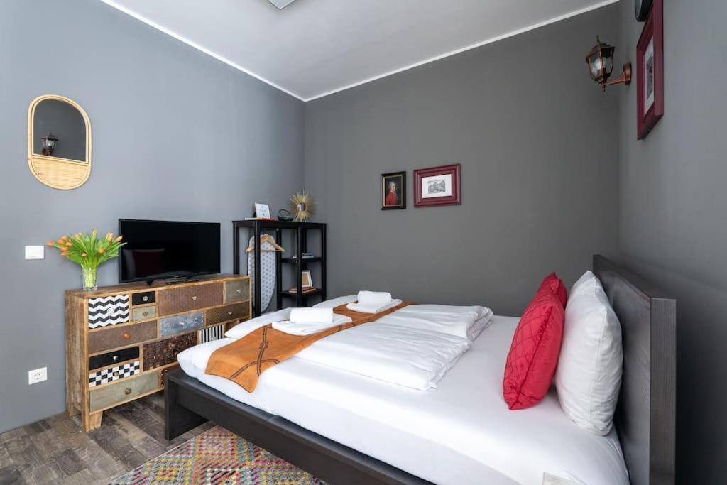 Chic Studio By City Center By Hm Vienna Esterno foto